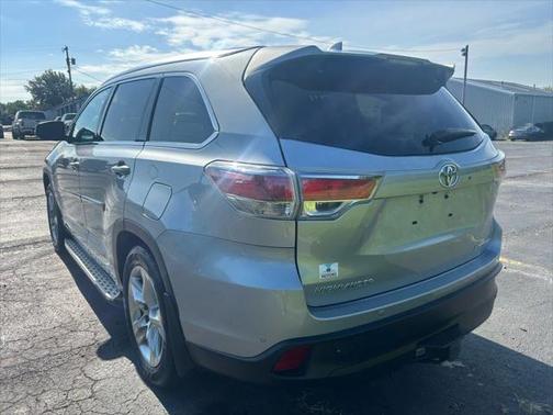 2016 Toyota Highlander Limited Platinum