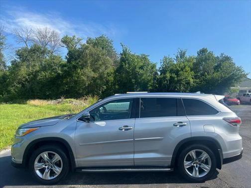 2016 Toyota Highlander Limited Platinum