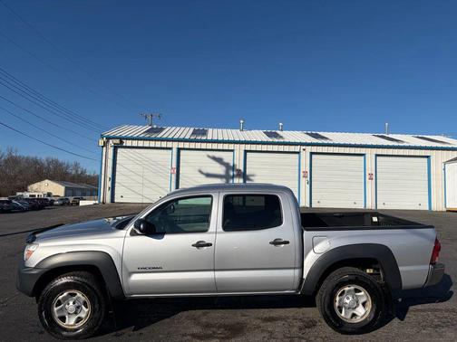 2013 Toyota Tacoma Base