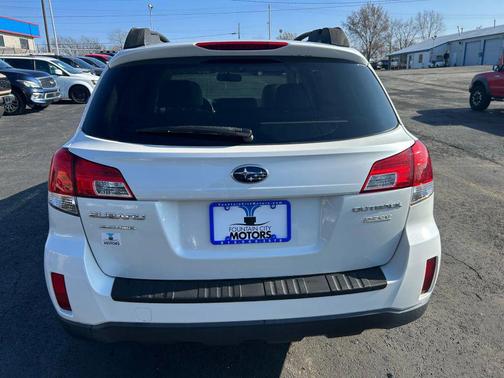 2013 Subaru Outback 2.5i Premium