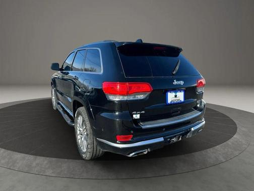 2017 Jeep Grand Cherokee Summit