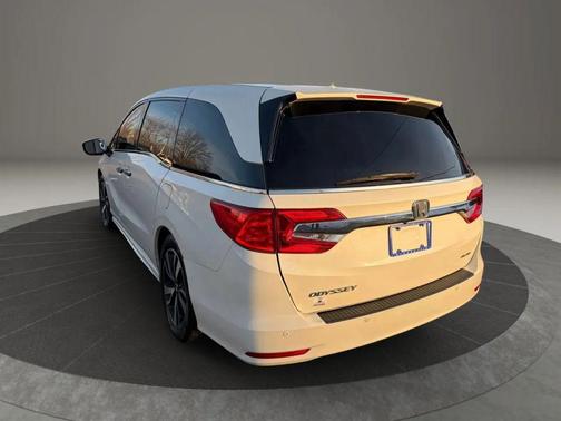 2019 Honda Odyssey Elite