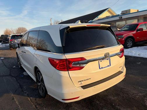 2019 Honda Odyssey Elite