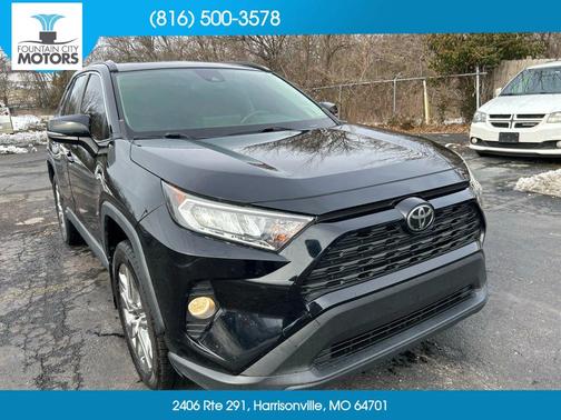 2019 Toyota RAV4 XLE Premium