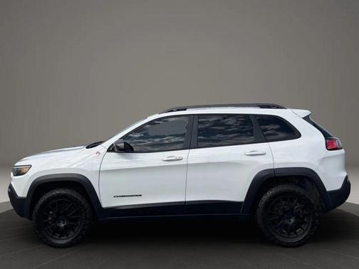 2020 Jeep Cherokee Trailhawk