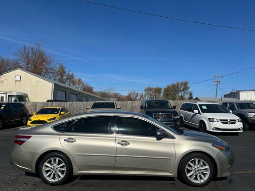 2013 Toyota Avalon XLE Premium