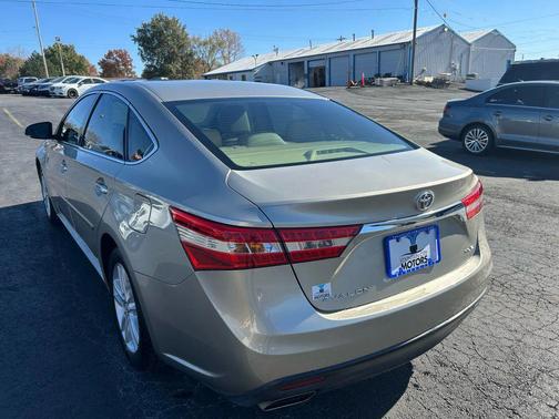 2013 Toyota Avalon XLE Premium
