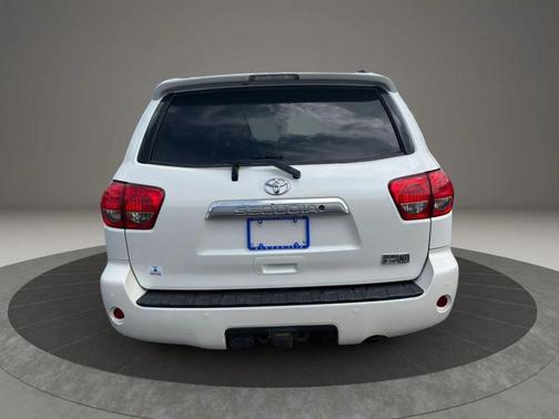 Blizzard Pearl 2015 Toyota Sequoia Platinum