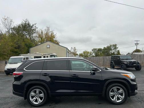 2016 Toyota Highlander Limited
