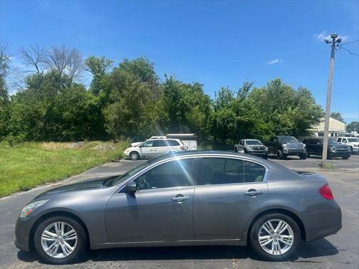 2011 INFINITI G37 Journey