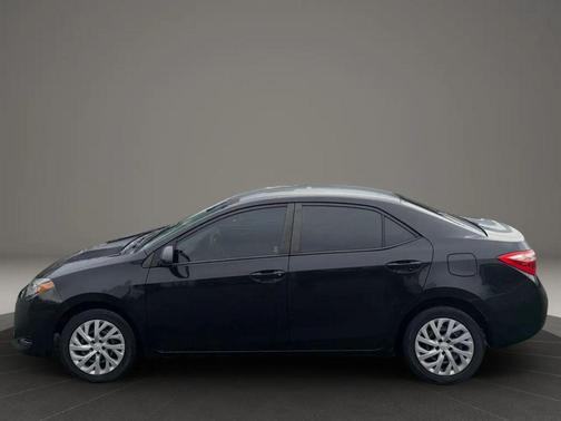 Black Sand Pearl 2017 Toyota Corolla LE