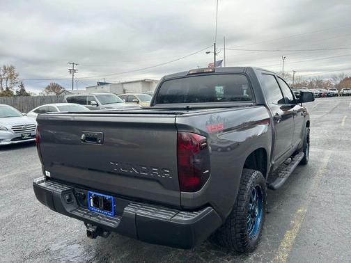 2016 Toyota Tundra SR5