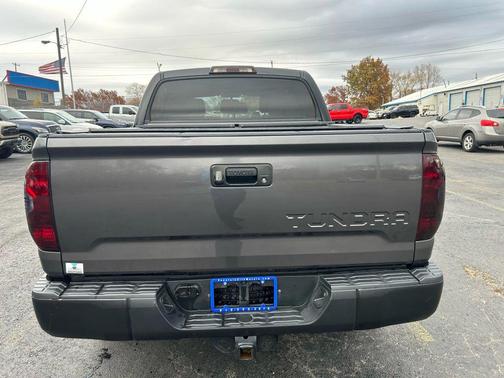 2016 Toyota Tundra SR5