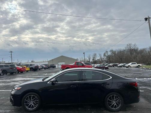 2018 Lexus ES 350 Base