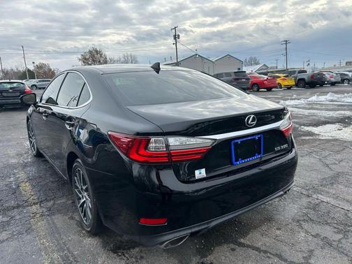 2018 Lexus ES 350 Base