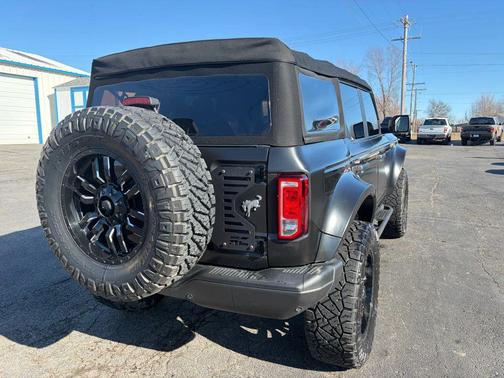 2022 Ford Bronco Black Diamond