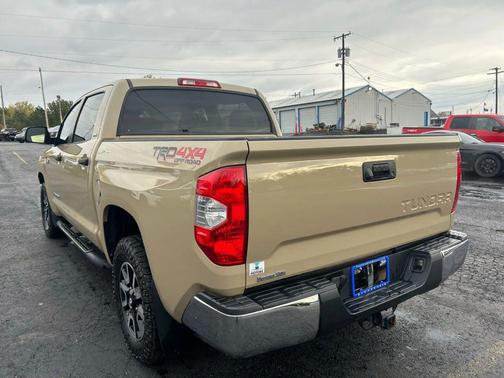 2018 Toyota Tundra SR5