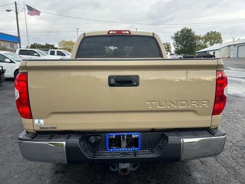 2018 Toyota Tundra SR5