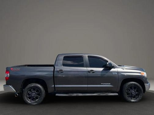 Magnetic Gray Metallic 2016 Toyota Tundra SR5