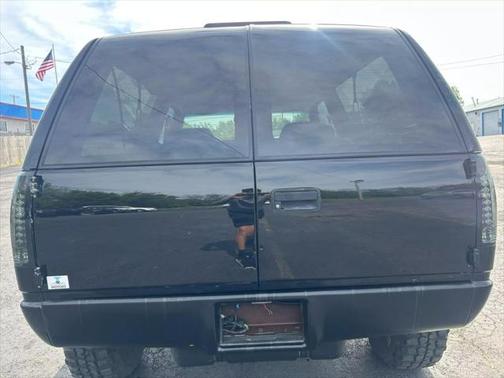 1998 Chevrolet Tahoe Base