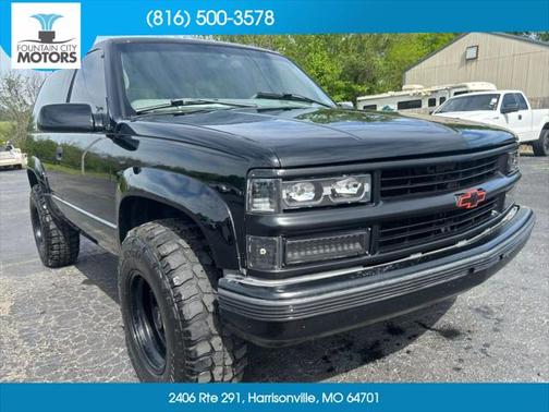 1998 Chevrolet Tahoe Base