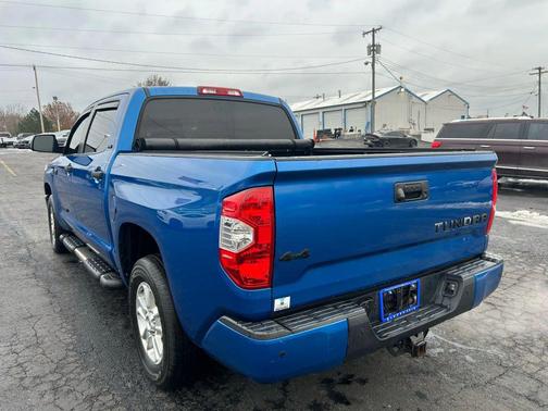 2018 Toyota Tundra SR5