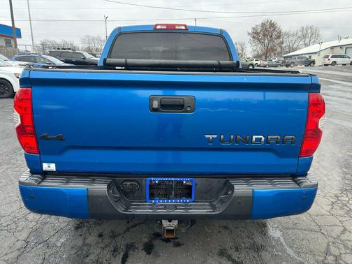 2018 Toyota Tundra SR5