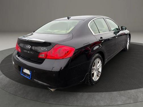 2013 INFINITI G37x Base