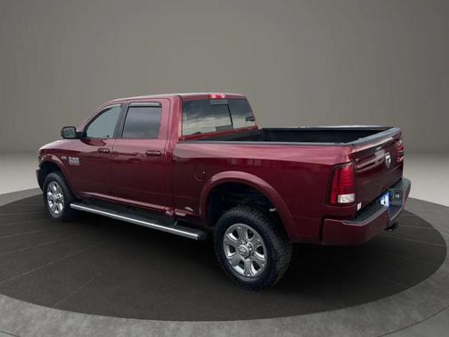 Delmonico Red Pearlcoat 2018 RAM 2500 Laramie Crew Cab 4x4 6'4' Box