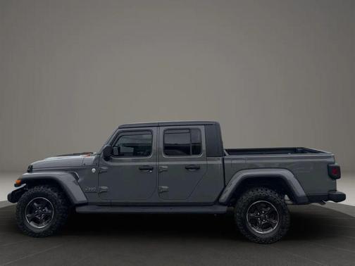 Sting-Gray Clearcoat 2022 Jeep Gladiator Overland