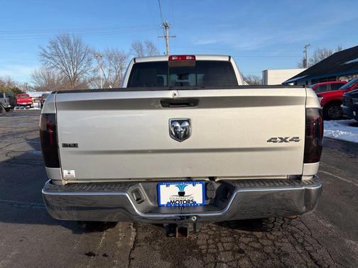 2017 RAM 2500 SLT Crew Cab 4x4 6'4' Box