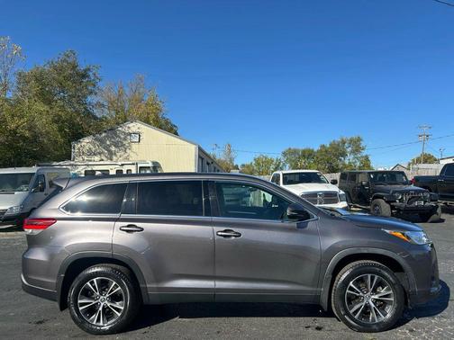 2019 Toyota Highlander LE Plus