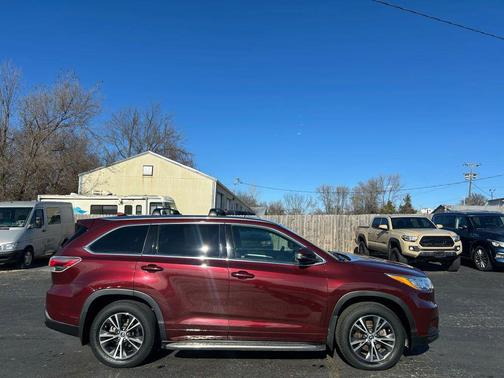 2016 Toyota Highlander XLE