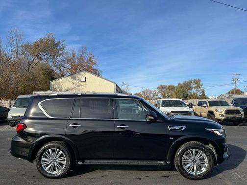 2019 INFINITI QX80 Luxe