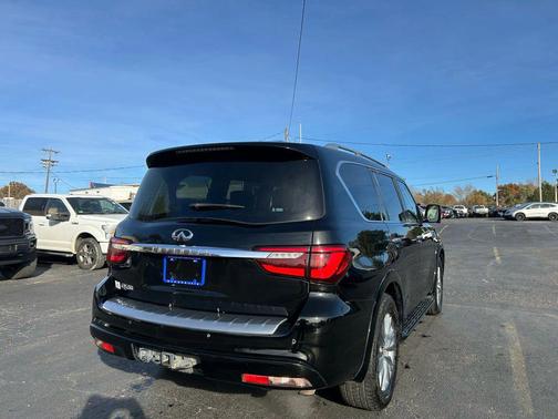 2019 INFINITI QX80 Luxe