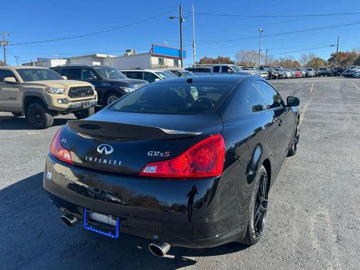 2013 INFINITI G37x Base
