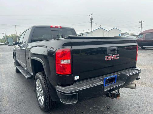 2018 GMC Sierra 2500 Denali