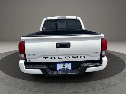 Ice Cap 2023 Toyota Tacoma SR