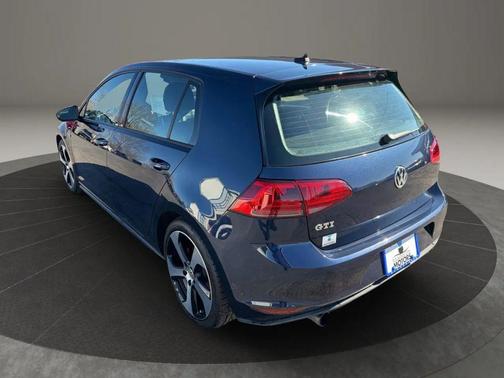 2015 Volkswagen Golf GTI 2.0T Autobahn 4-Door
