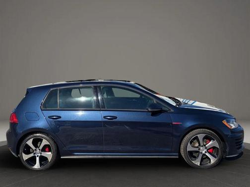 2015 Volkswagen Golf GTI 2.0T Autobahn 4-Door