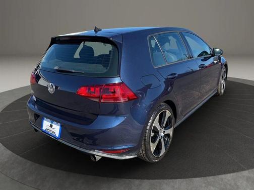 2015 Volkswagen Golf GTI 2.0T Autobahn 4-Door