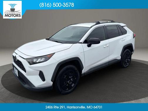 Super White 2019 Toyota RAV4 LE
