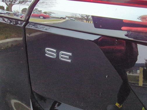 2025 Volkswagen Atlas 2.0T SE w/Technology 4MOTION