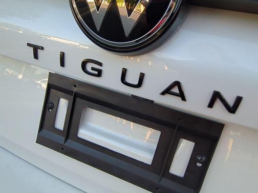 2025 Volkswagen Tiguan 2.0T SE R-Line Black 4MOTION
