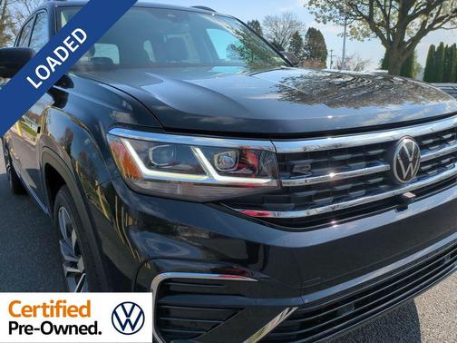 Deep Black 2022 Volkswagen Atlas 3.6L SEL Premium