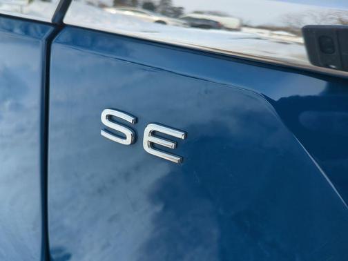 2025 Volkswagen Atlas 2.0T SE w/Technology 4MOTION