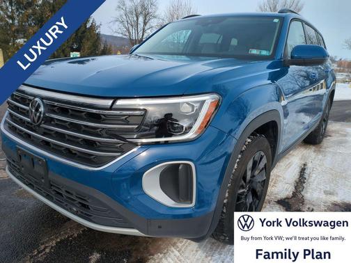 2025 Volkswagen Atlas 2.0T SE w/Technology 4MOTION