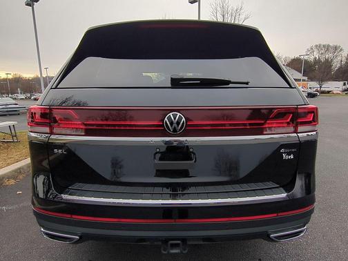 2025 Volkswagen Atlas 2.0T SEL