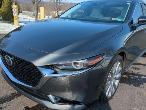 2019 Mazda Mazda3 FWD w/Premium Package