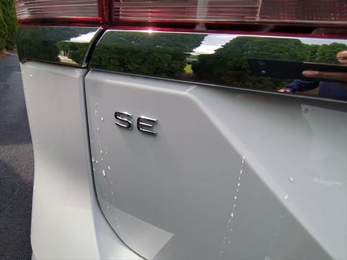 2025 Volkswagen Atlas 2.0T SE w/Technology 4MOTION